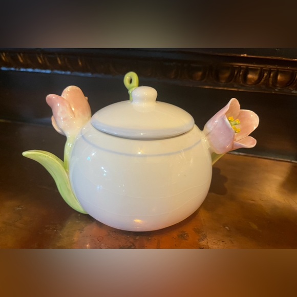 Vintage Avon ‘Elegant Blooms’ Sugar Bowl & Spoon - Picture 4 of 6